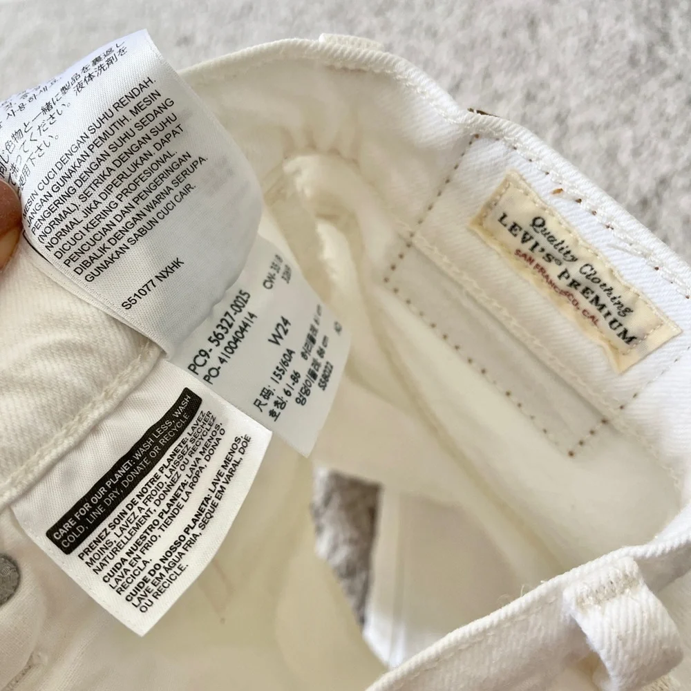 Levi’s Premium 501 White Shorts - Picture 6 of 6